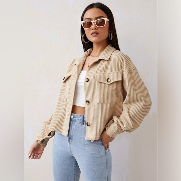 CI-Sono Jackets & Blazers - CI-Sono outerwear women’s size small corduroy‎ crop jacket